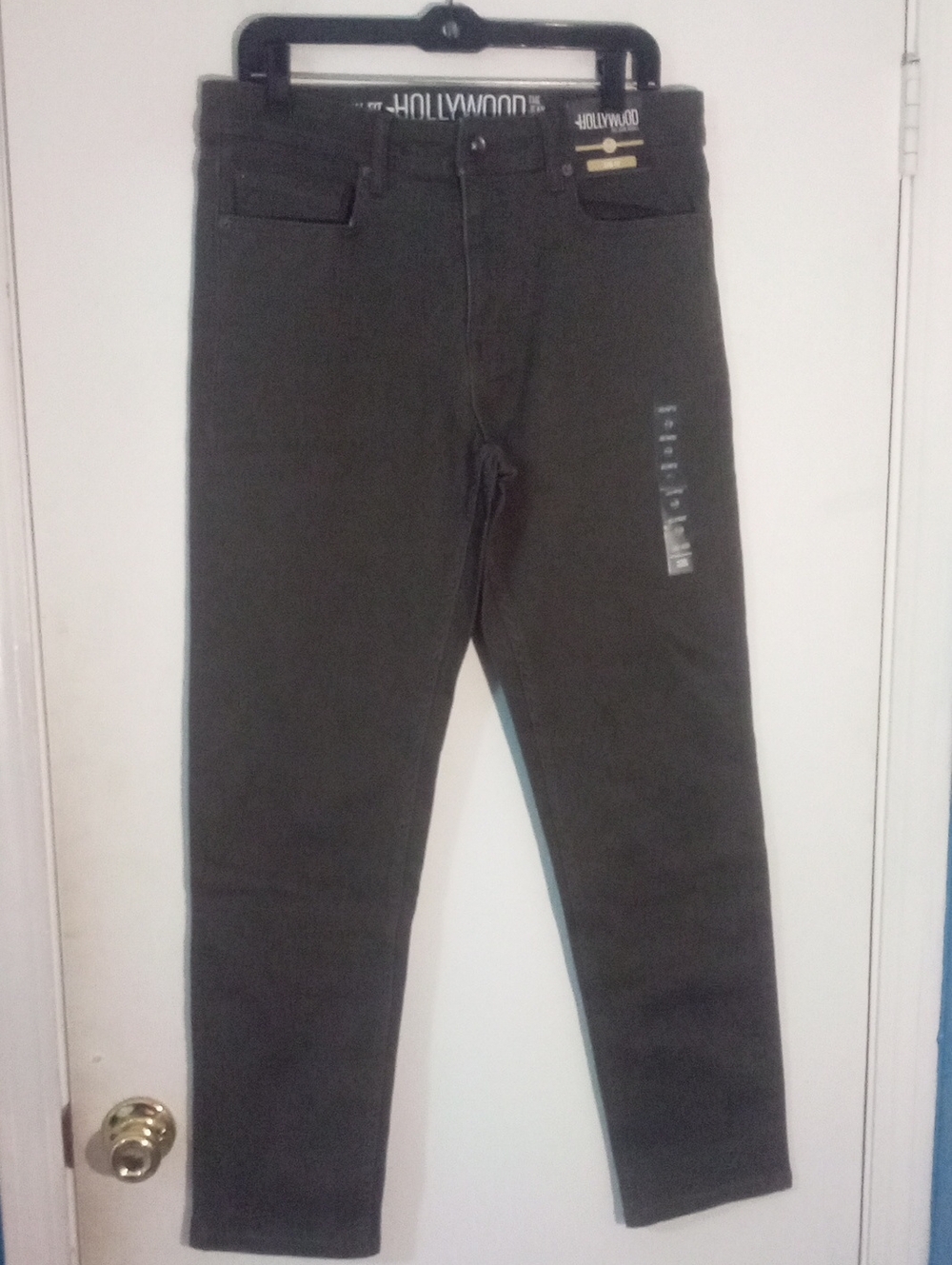 Men’s Hollywood Slim Fit Jeans in Dark Olive Green 31 X 30" NWT